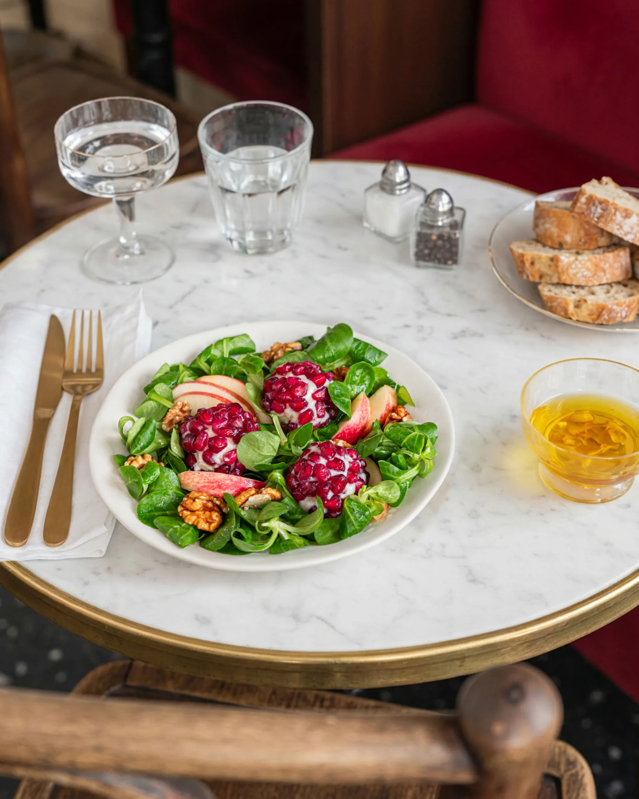 2025-1120-Salade-festive-de-Noel-4×5-1-1-scaled