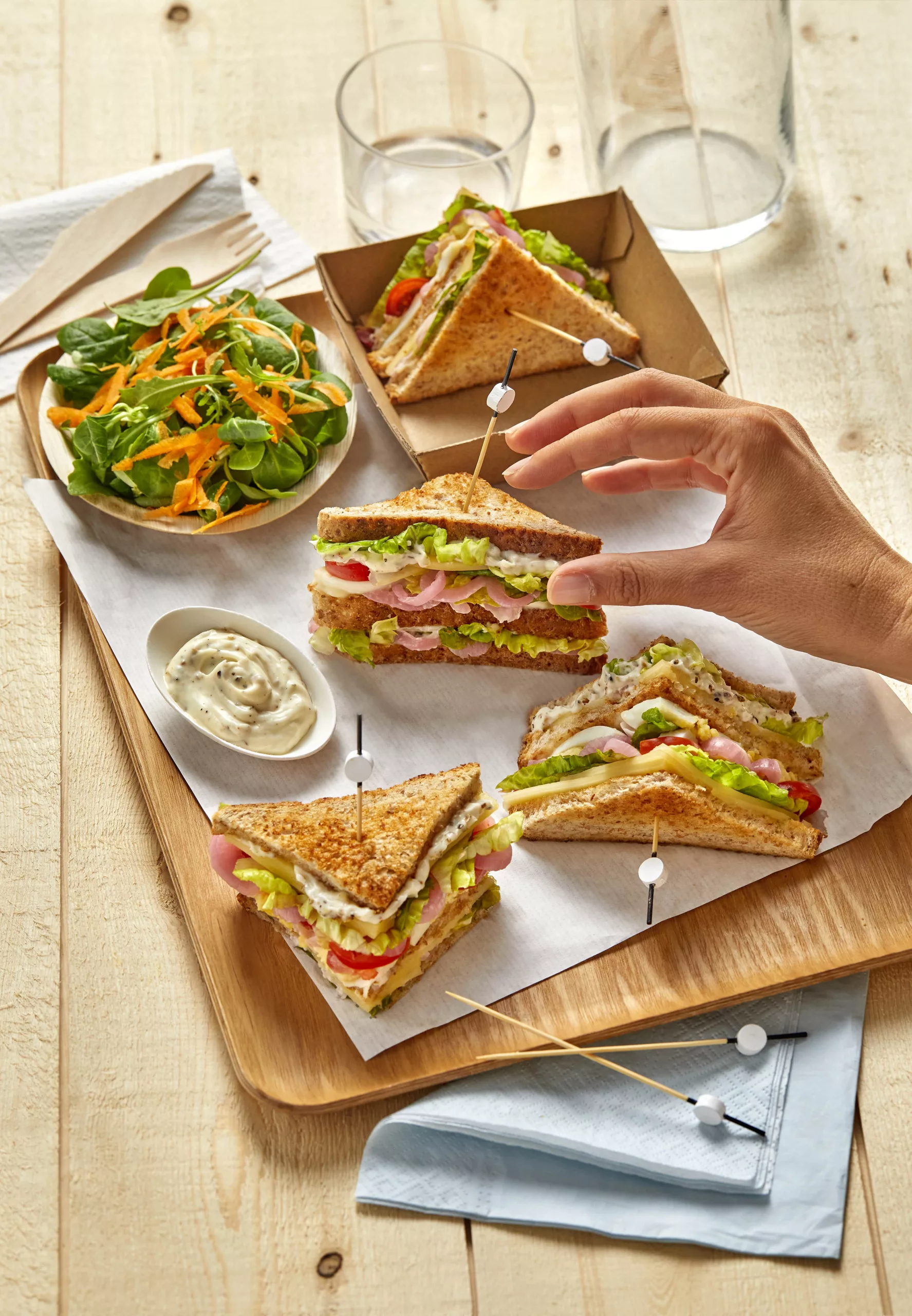 Club-sandwich-1-min-scaled Club-sandwich-1-min-scaled